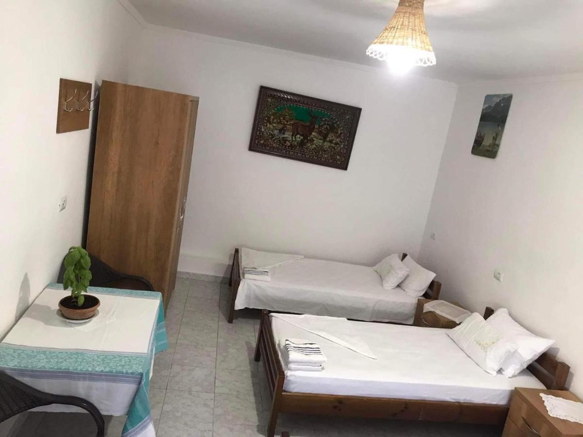 House Hotell Gjirokastër Eksteriør bilde